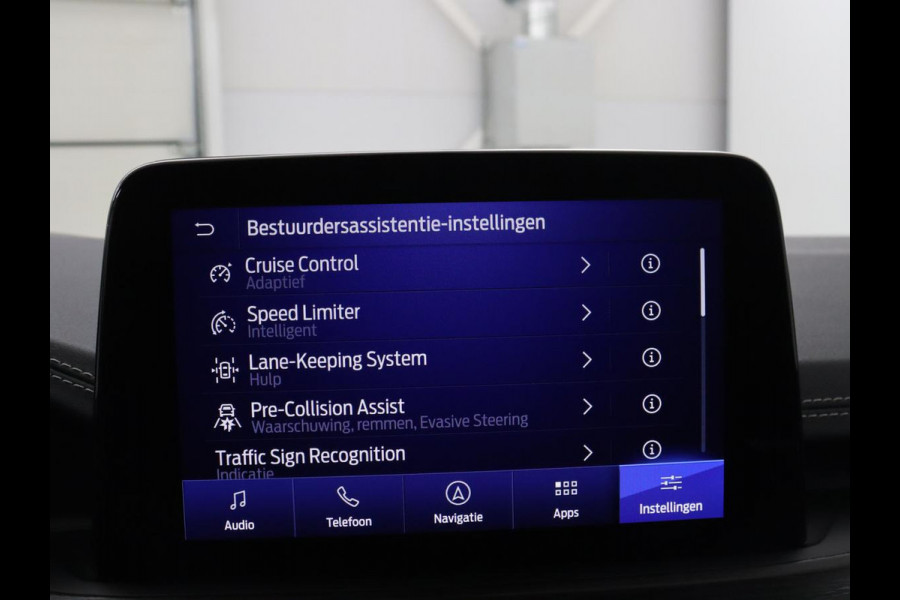 Ford Kuga 2.5 PHEV Vignale | SOH 86,6% | Panoramadak | Leder | Memory | Adaptive cruise | Trekhaak | Stuur/stoelverwarming | B&O Sound | Head-up | Achterbank verwarming | Camera | Park assist