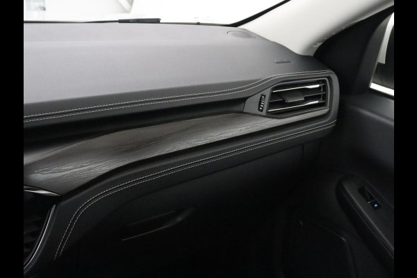 Ford Kuga 2.5 PHEV Vignale | SOH 86,6% | Panoramadak | Leder | Memory | Adaptive cruise | Trekhaak | Stuur/stoelverwarming | B&O Sound | Head-up | Achterbank verwarming | Camera | Park assist