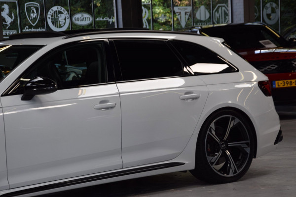 Audi A4 Avant 2.9 TFSI RS 4 Quattro Panoramadak|Navi|ACC|Head-up|Carbon|