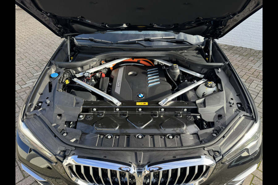BMW X5 XDrive45e High Executive SOH 99% Pano Adaptive Cruise M-Sport-Velgen 20 Inch Carplay 360 Camera Leder Stoelverw. Elek.Trekh