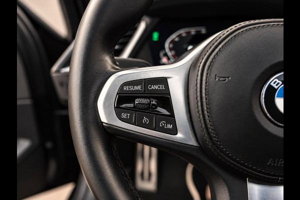 BMW 1-serie 120i High Executive | M-Sport Shadow | Pano | Leder | Ambiance