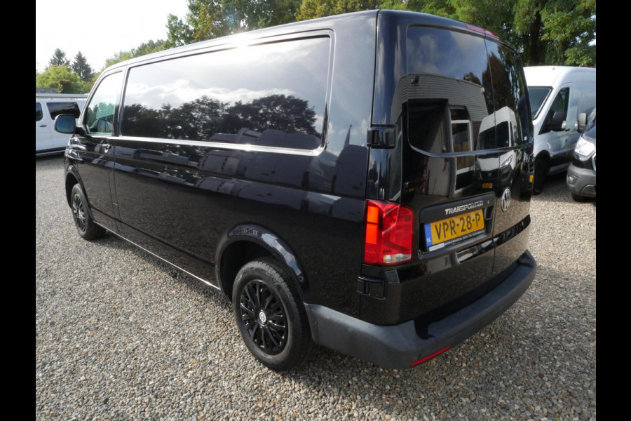 Volkswagen Transporter 2.0 TDI 110PK L2H1 Airco Carplay Deuren