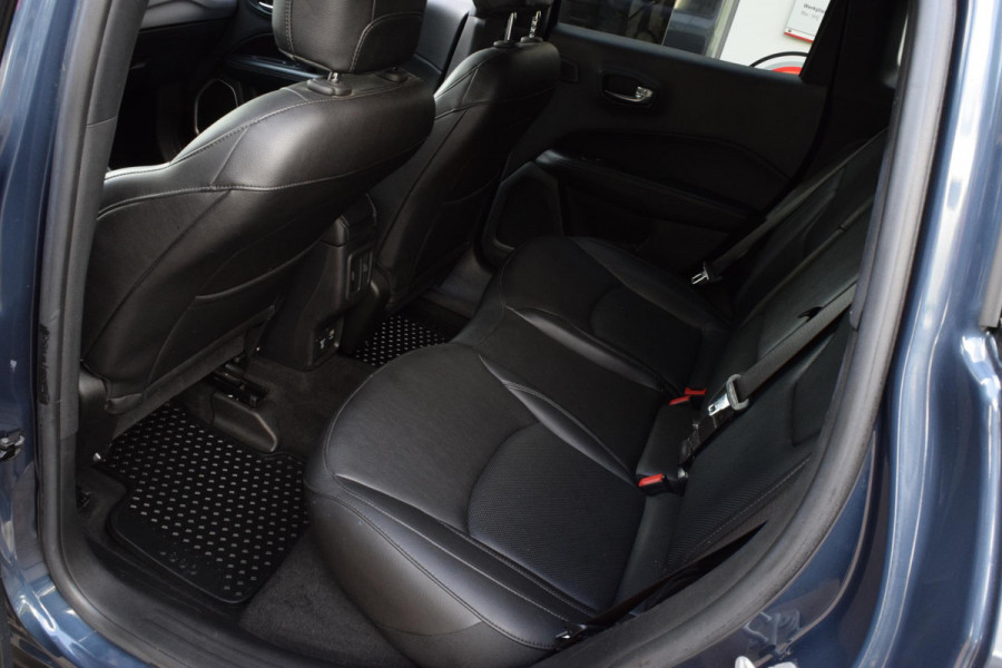 Jeep Compass 4xe 240 Plug-in Hybrid Electric S