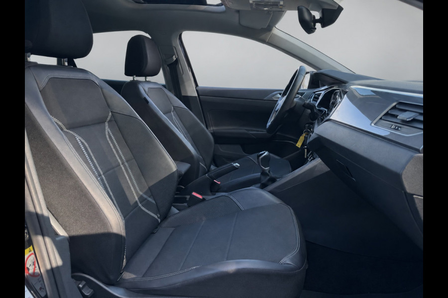 Volkswagen Taigo 1.0 TSI 110PK STYLE BUSINESS CARPLAY/IQ-LIGHT/PANORAMADAK