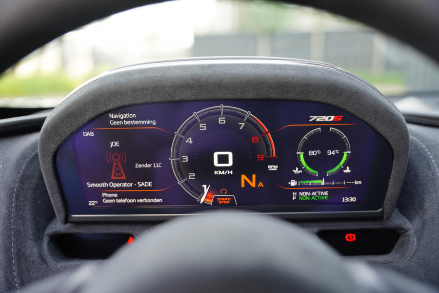 McLaren 720S Spider / FULL CARBON / LIFT / MSO