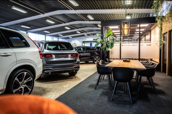 Ford Kuga 1.5 EcoBoost ST-Line X *All-in prijs* | Trekhaak | Adapt. cruise | B&O | Stoel-/Stuurwielverwarming | Carplay | *1800 kg trekgewicht