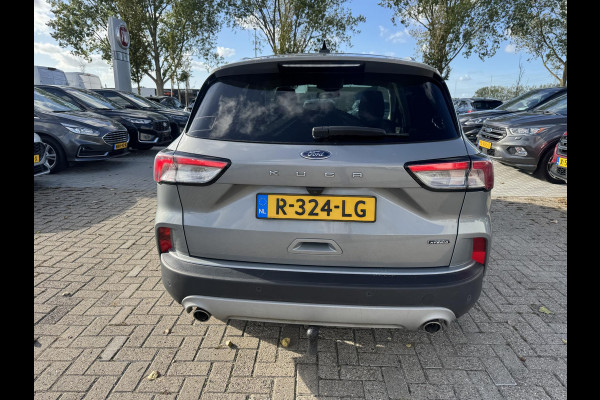 Ford Kuga 2.5 PHEV Titanium 225pk | Panoramdak | Stoelverwarming | Trekhaak | 1.500kg Trekgewicht