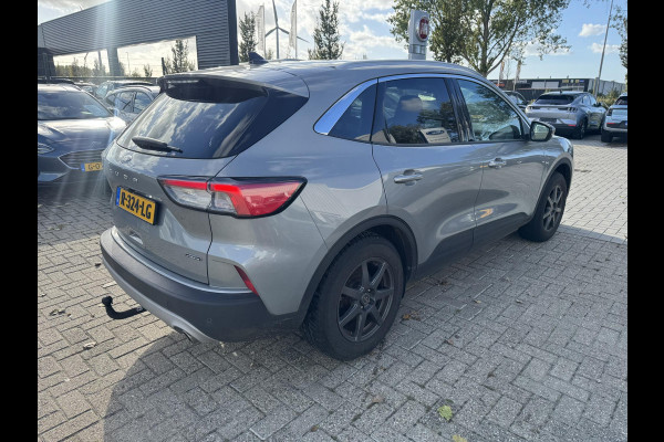 Ford Kuga 2.5 PHEV Titanium 225pk | Panoramdak | Stoelverwarming | Trekhaak | 1.500kg Trekgewicht