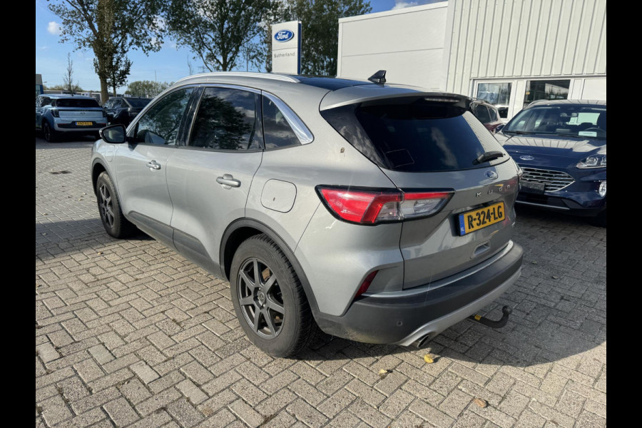 Ford Kuga 2.5 PHEV Titanium 225pk | Panoramdak | Stoelverwarming | Trekhaak | 1.500kg Trekgewicht