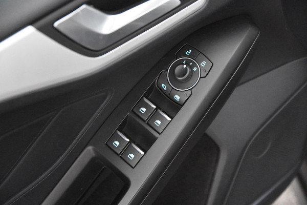 Ford FOCUS Wagon Connected *1ste Eigenaar*Navigatie*Keyless*
