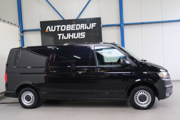 Volkswagen Transporter 2.0 TDI L2H1 30 Automaat - N.A.P. Airco, Cruise, Navi, PDC, Carplay, Trekhaak.