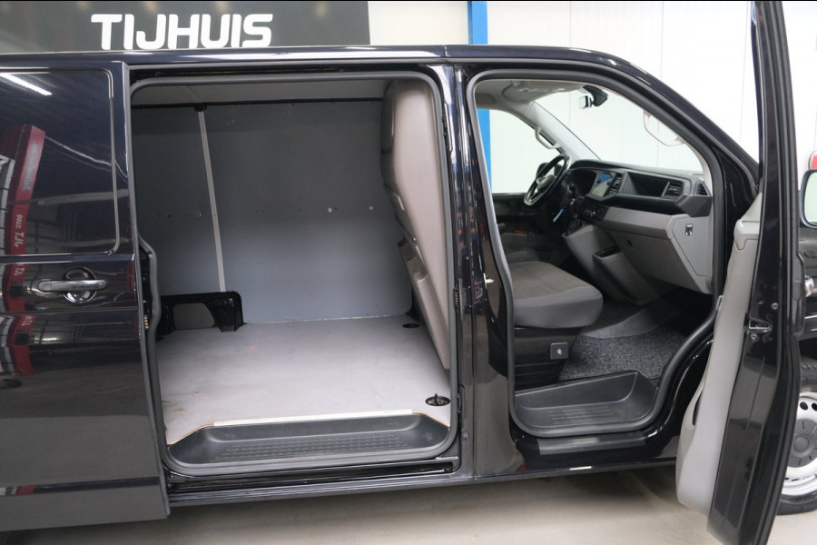 Volkswagen Transporter 2.0 TDI L2H1 30 Automaat - N.A.P. Airco, Cruise, Navi, PDC, Carplay, Trekhaak.