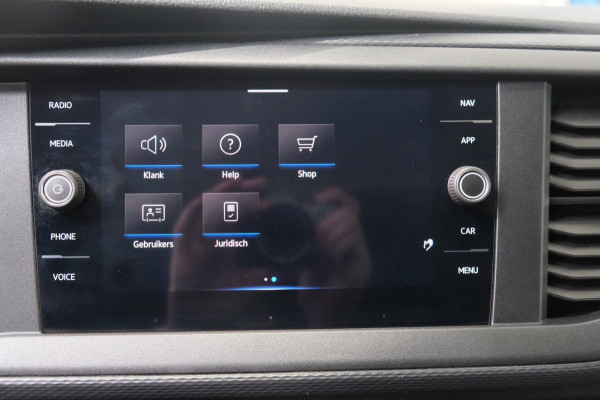 Volkswagen Transporter 2.0 TDI L2H1 30 Automaat - N.A.P. Airco, Cruise, Navi, PDC, Carplay, Trekhaak.