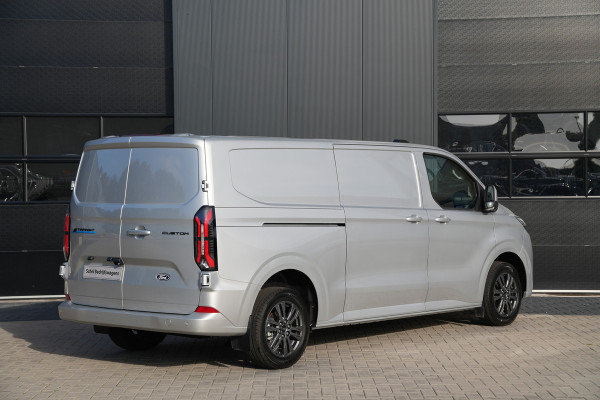 Ford E-Transit Cust. 340 L2H1 Limited 71 kWh - ACC - 360 Camera - Navigatie - Stoelverwarming - AGR bestuurdersstoel - Blind Spot - Rijklaar