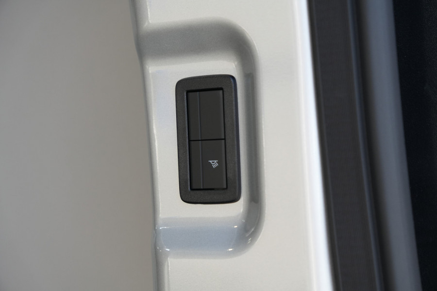 Ford E-Transit Custom 340 L2H1 Limited 71 kWh - ACC - 360 camera - Navigatie - Stoelverwarming - AGR bestuurdersstoel - Blind Spot - Rijklaar