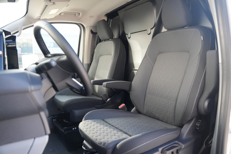 Ford E-Transit Custom 340 L2H1 Limited 71 kWh - ACC - 360 camera - Navigatie - Stoelverwarming - AGR bestuurdersstoel - Blind Spot - Rijklaar