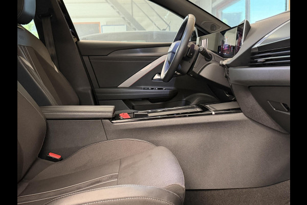 Opel Astra 1.2 Turbo 130PK Aut. Elegance Black Pakket | 360 Camera | LED | Carplay | Stoel- & Stuurverw. | Incl. garantie