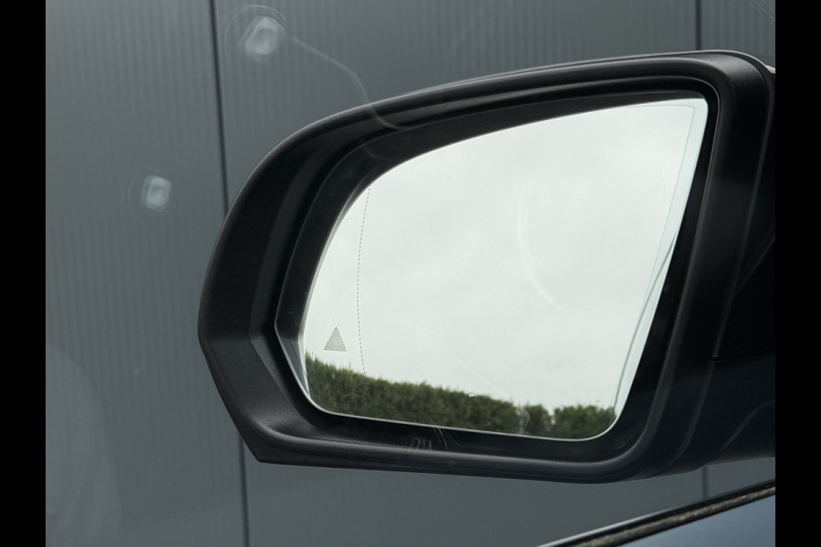 Mercedes-Benz Eqv 300 90kWh AVANTGARDE / DUBBELE CABINE / MEMORY / 2x ELECTRISCHE SCHUIFDEUR / PANO / BURMESTER / LEDER / LED / VENTILATIE / 360 C