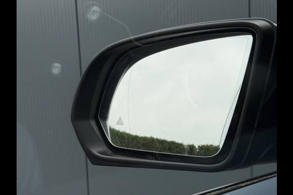 Mercedes-Benz Eqv 300 90kWh AVANTGARDE / DUBBELE CABINE / MEMORY / 2x ELECTRISCHE SCHUIFDEUR / PANO / BURMESTER / LEDER / LED / VENTILATIE / 360 C