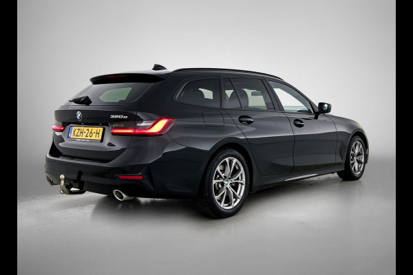 BMW 3 Serie Touring 320e PANO | EL-TREKHAAK | NAVI & CARPLAY | EL-ACHTERKLEP