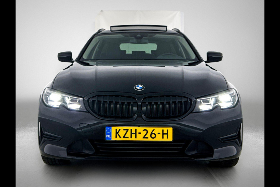 BMW 3 Serie Touring 320e PANO | EL-TREKHAAK | NAVI & CARPLAY | EL-ACHTERKLEP
