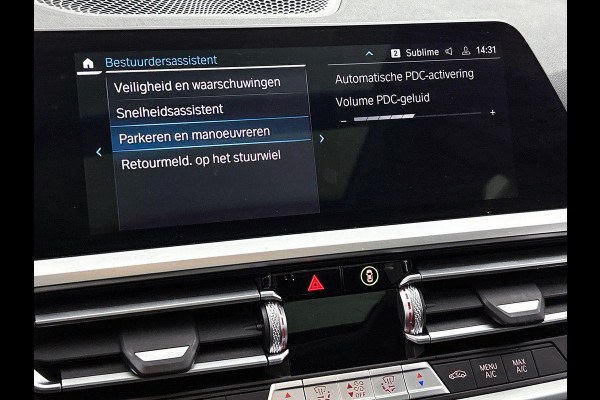 BMW 3 Serie Touring 320e PANO | EL-TREKHAAK | NAVI & CARPLAY | EL-ACHTERKLEP