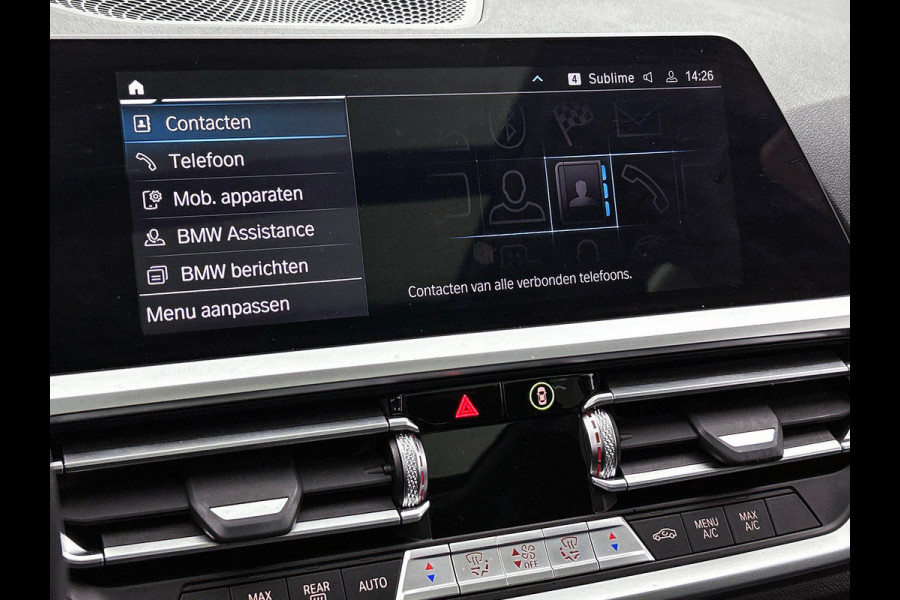 BMW 3 Serie Touring 320e PANO | EL-TREKHAAK | NAVI & CARPLAY | EL-ACHTERKLEP