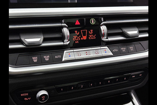 BMW 3 Serie Touring 320e PANO | EL-TREKHAAK | NAVI & CARPLAY | EL-ACHTERKLEP