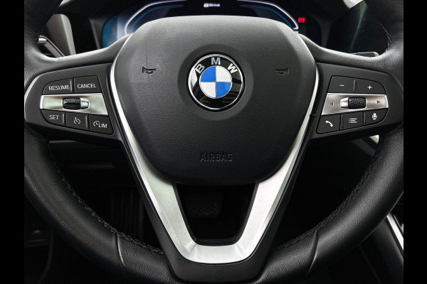 BMW 3 Serie Touring 320e PANO | EL-TREKHAAK | NAVI & CARPLAY | EL-ACHTERKLEP