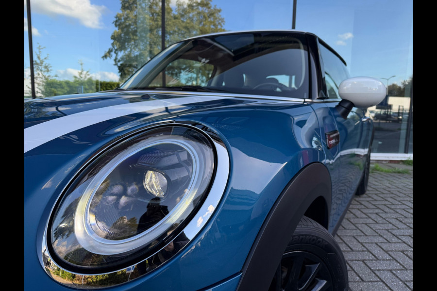 MINI 3-deurs 1.5 Cooper Camden Edition - Automaat - Navi - Climate - Org.NL