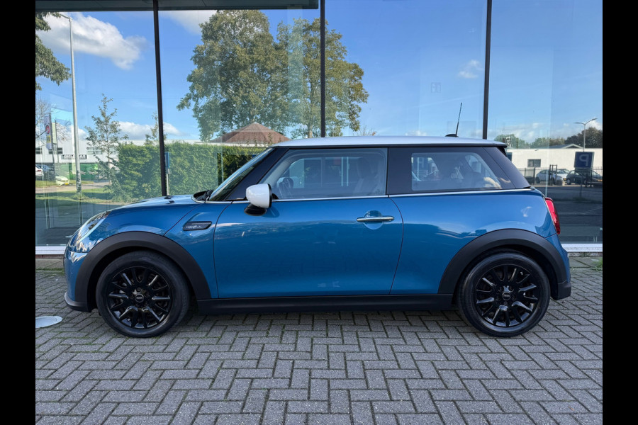 MINI 3-deurs 1.5 Cooper Camden Edition - Automaat - Navi - Climate - Org.NL