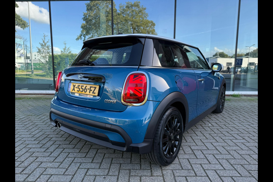 MINI 3-deurs 1.5 Cooper Camden Edition - Automaat - Navi - Climate - Org.NL