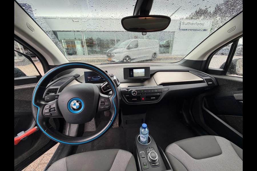 BMW i3 Basis 120Ah 42 kWh 170pk | Achteruitrijcamera | Keyless | Navi