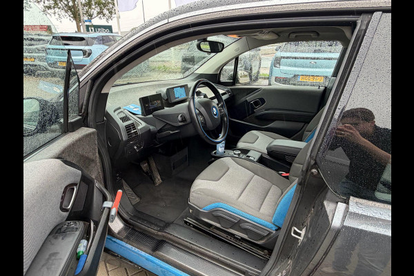 BMW i3 Basis 120Ah 42 kWh 170pk | Achteruitrijcamera | Keyless | Navi