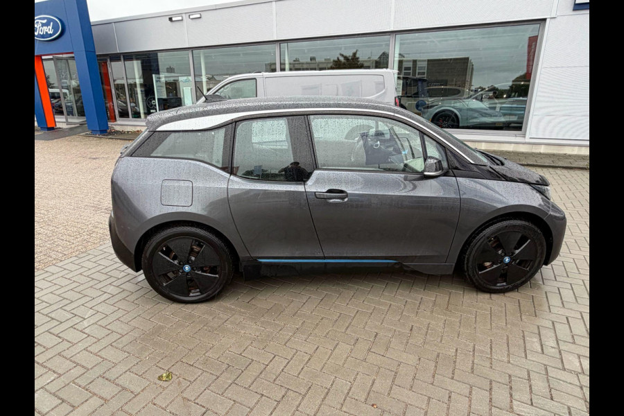 BMW i3 Basis 120Ah 42 kWh 170pk | Achteruitrijcamera | Keyless | Navi