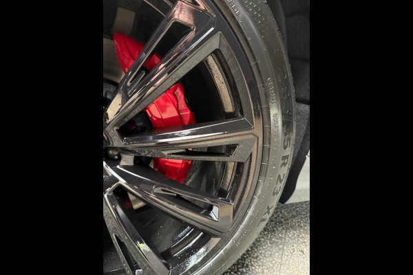 Audi Q8 Q8 55 Tfsi e 394 pk S-LINE 23 inch Rs soft close Trekhaak B&O 4 wielbesturing 360 camera