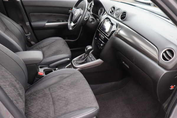Suzuki Vitara 1.5 Hybrid Style Org.NL trekhaak pano-dak camera
