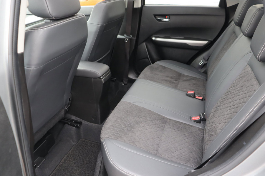 Suzuki Vitara 1.5 Hybrid Style Org.NL trekhaak pano-dak camera