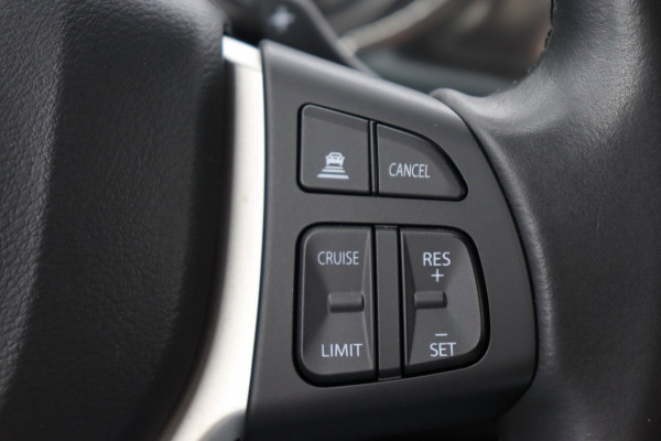 Suzuki Vitara 1.5 Hybrid Style Org.NL trekhaak pano-dak camera