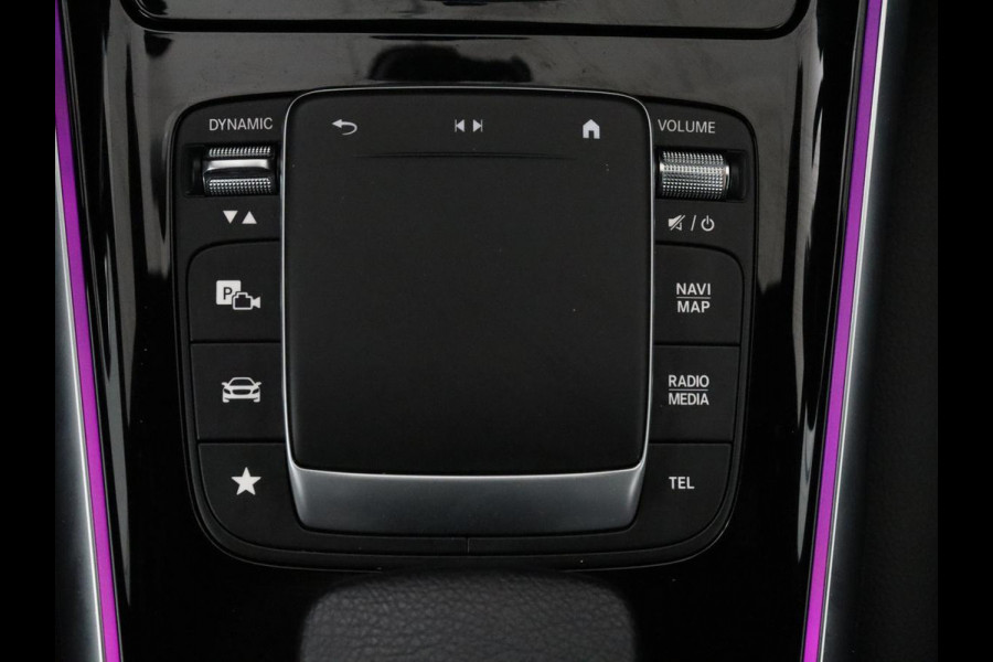 Mercedes-Benz EQB 300 4MATIC AMG Line 67 kWh | SOH 94,7% | Panoramadak | Half leder | Memory | Stoelverwarming | Cruise control | Head-up | 360 Camera | Sfeerverlichting