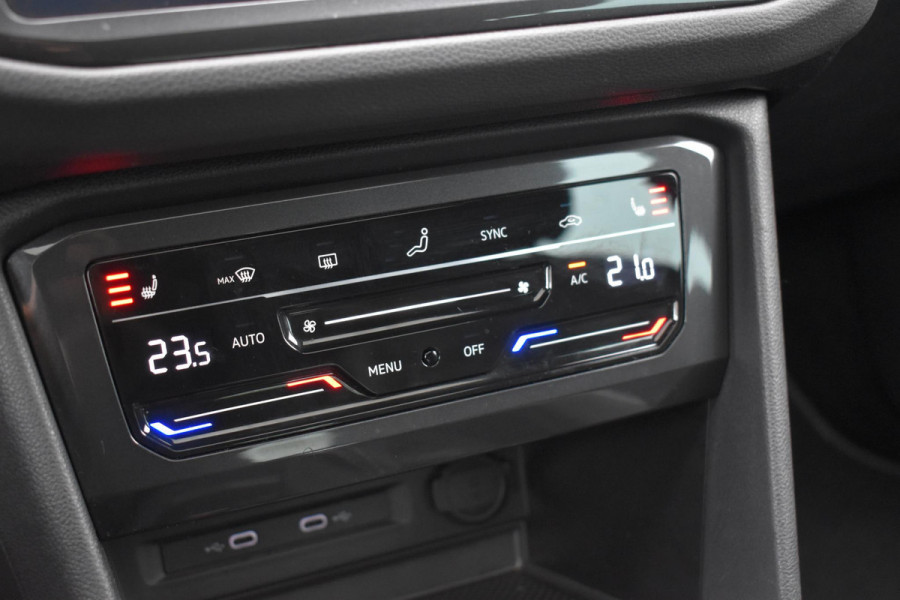 Volkswagen Tiguan 1.4 TSI eHybrid 3X R-Line Pano HUD Camera Trekhaak