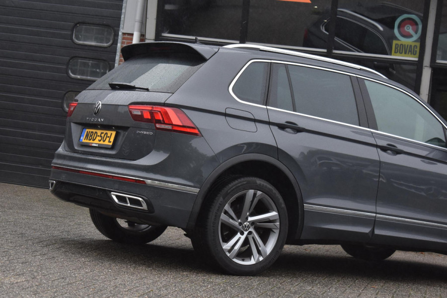Volkswagen Tiguan 1.4 TSI eHybrid 3X R-Line Pano HUD Camera Trekhaak