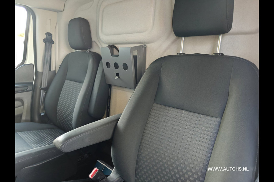 Ford Transit Custom 320 2.0 TDCI L2H2 Trend, 1e Eig , Euro 6 , Cruise camera , apk maart 2027 , nette bus , ex overheid.