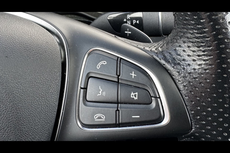 Mercedes-Benz GLC Coupé 250 4MATIC Business Solution | Glazen Schuifdak Black line | electr Trekhaak | Leer