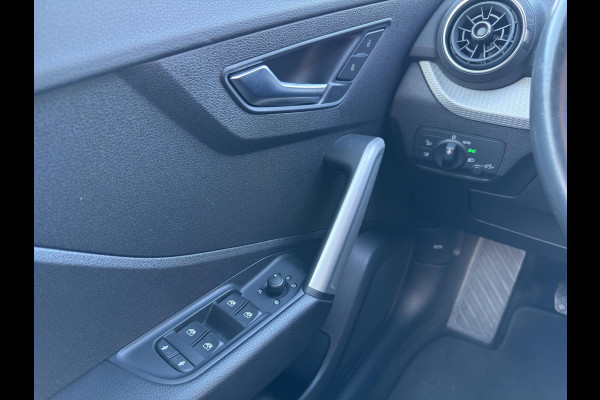 Audi Q2 30 TFSI Pro Line 110 Pk | airco (automatisch) | Stoelverwarming | Camera | Parksensors V+A |