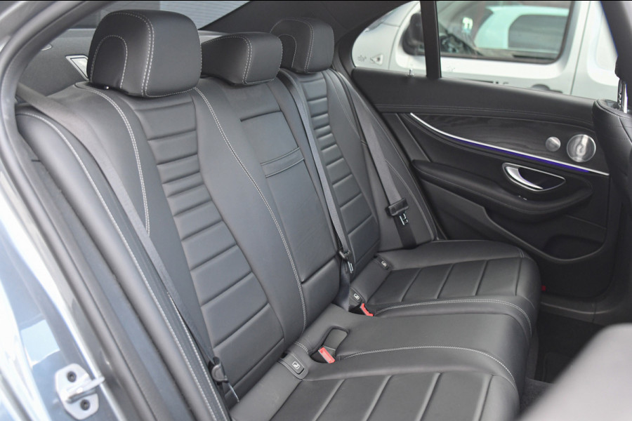 Mercedes-Benz E-Klasse 300 e AMG Night Ed, Luchtvering, Memory, Burmester, HUD, 360, Keyless, ACC!