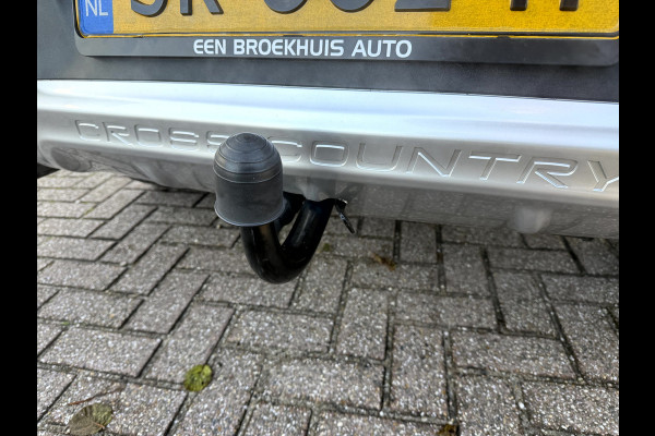 Volvo V40 Cross Country 1.5 T3 Nordic+ Luxury Panoramadak, 18''Lmv, Trekhaak