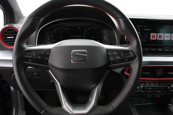 Seat Ibiza 1.0 TSI 110 pk DSG FR Navigatie Apple Carplay/Android Auto Adaptieve Cruise Control Parkeersensoren Camera Virtual Cockpit Stoelverwarming Full LED Privacy Glass