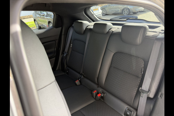 Nissan Juke 1.6 Hybrid N-Connecta Automaat / Camera / Keyless / Carplay /  Stoel- & Stuurverwarming
