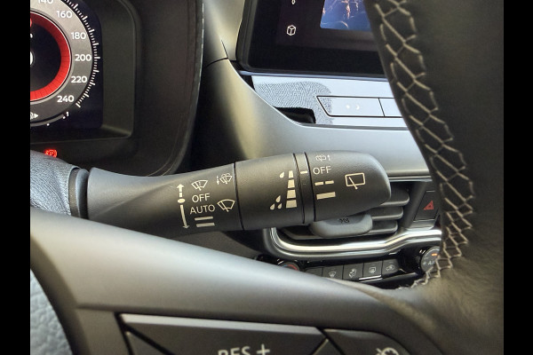 Nissan Juke 1.6 Hybrid N-Connecta Automaat / Camera / Keyless / Carplay /  Stoel- & Stuurverwarming